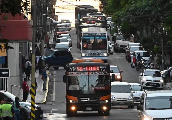 SOLICITAN REVISIÓN DEL ITINERARIO DEL TRANSPORTE PÚBLICO EN EL CENTRO HISTÓRICO